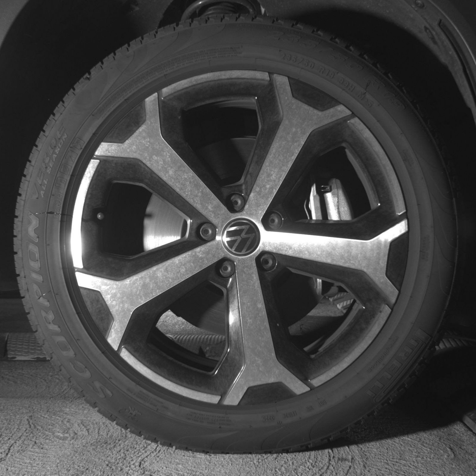 Used 2026 Volkswagen Tiguan SE AWD/4WD image 16