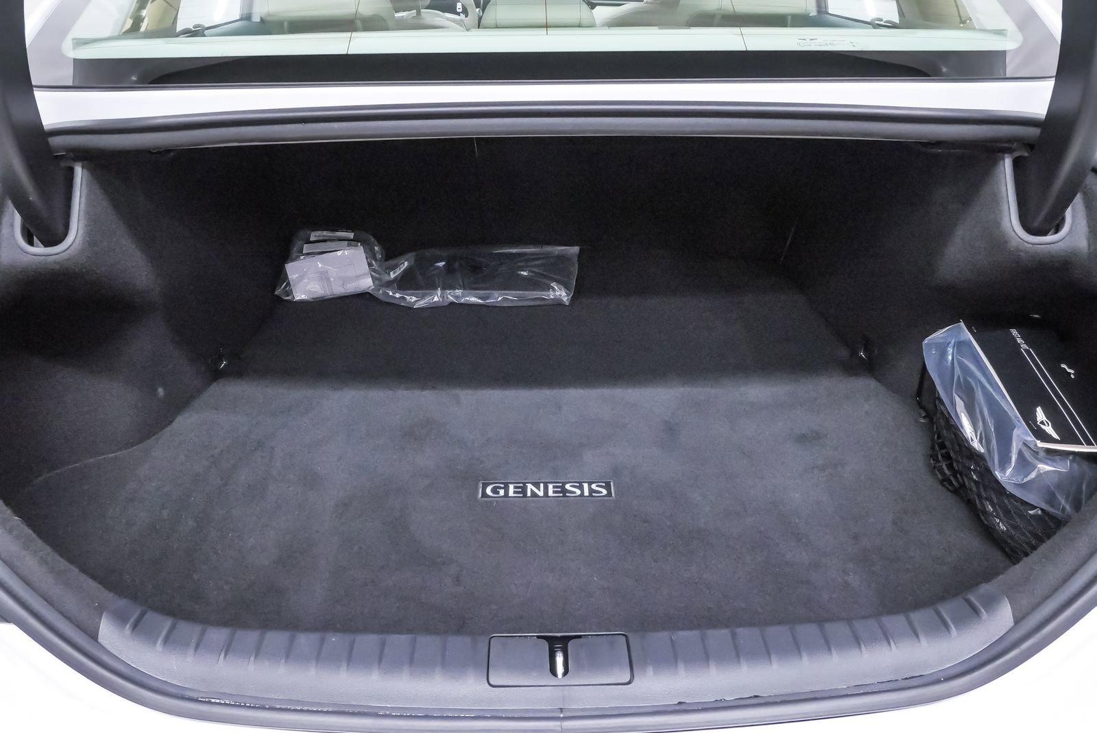 Certified 2026 Genesis G70 2.5T Prestige image 25