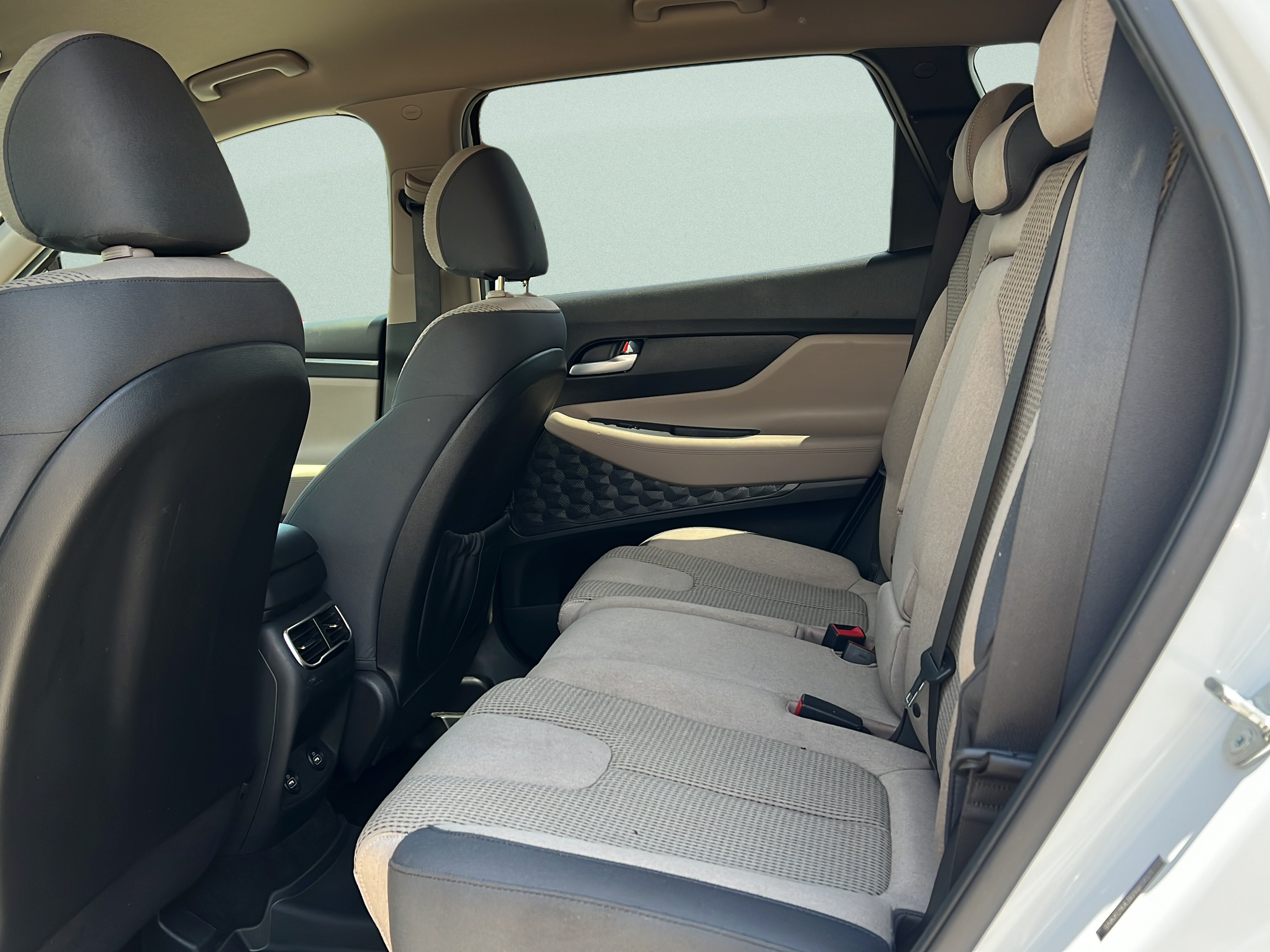 Certified 2023 Hyundai Santa Fe SEL FWD image 13