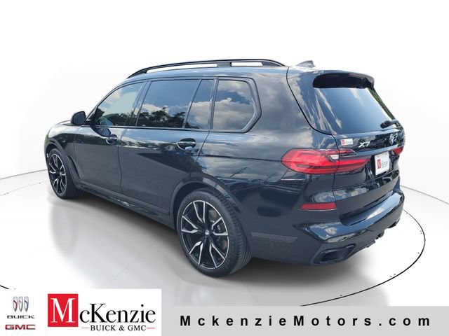 Used 2021 BMW X7 xDrive40i w/ M Sport Package AWD/4WD image 3