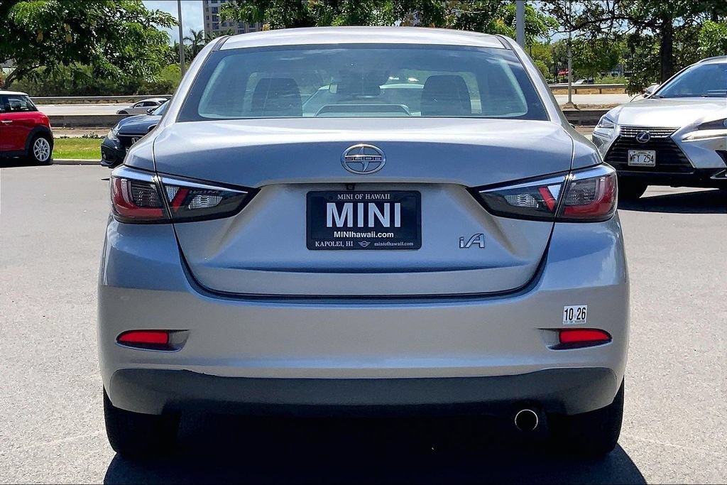 Used 2016 Scion iA FWD image 4