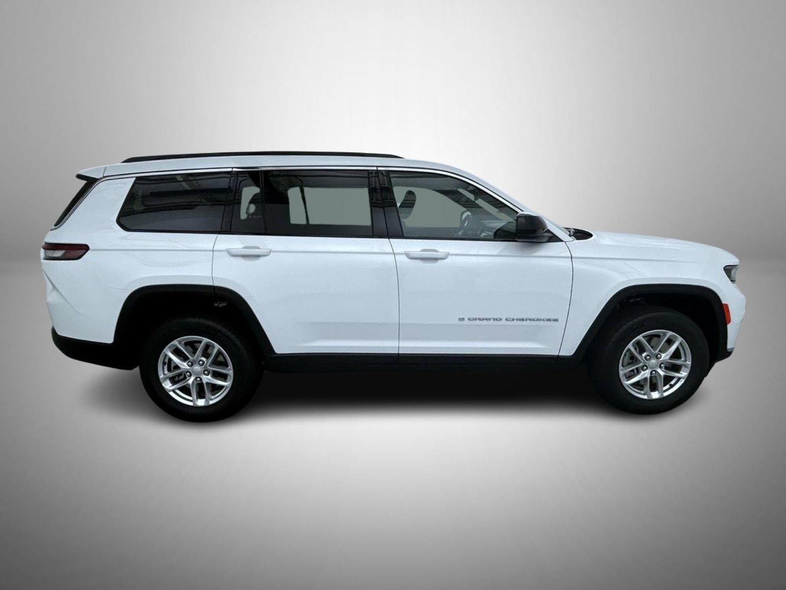 New 2026 Jeep Grand Cherokee L Laredo AWD/4WD image 4
