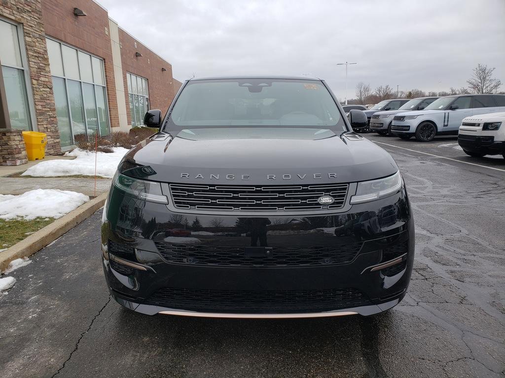 New 2026 Land Rover Range Rover Sport Dynamic SE image 2