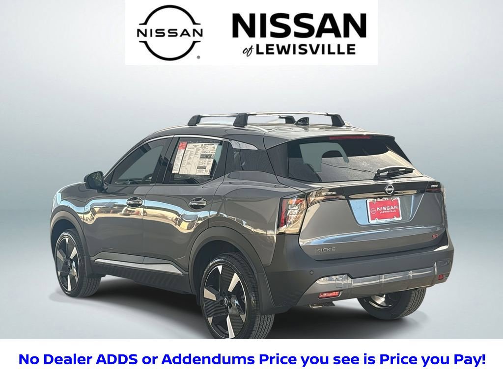 New 2026 Nissan Kicks SR w/ Illumination Package FWD image 8