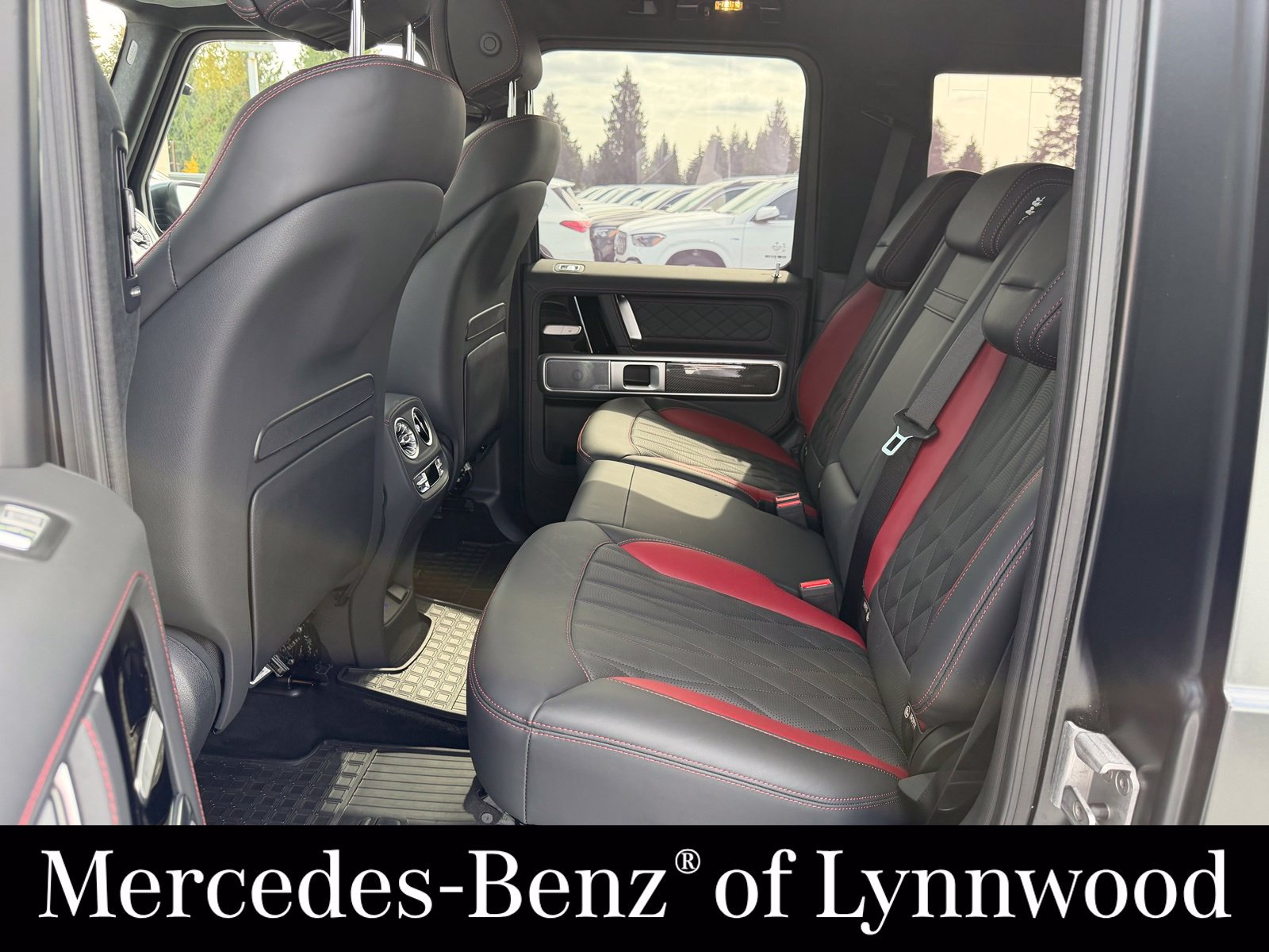 Used 2025 Mercedes-Benz G 63 AMG 4MATIC image 18