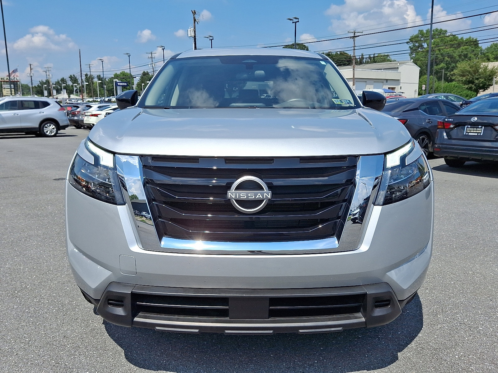 Certified 2024 Nissan Pathfinder S video 2