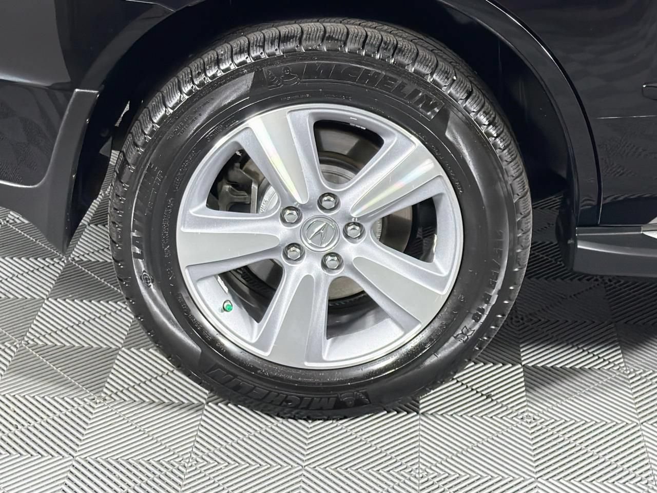 Used 2011 Acura MDX w/ Technology Package AWD/4WD image 31