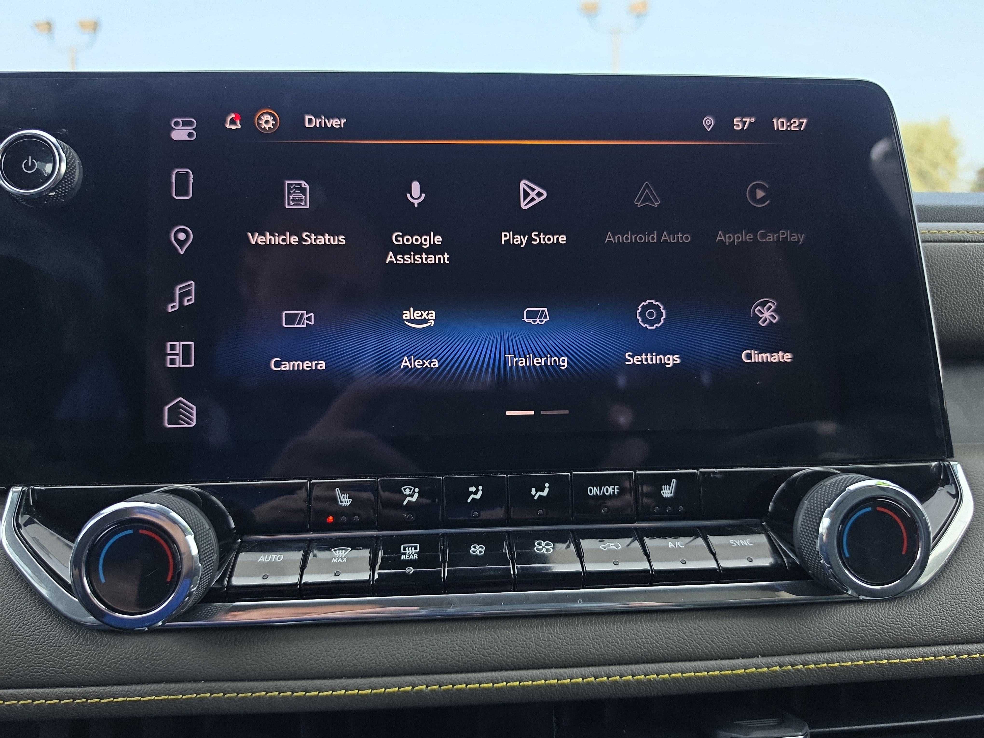Used 2024 Chevrolet Colorado ZR2 w/ Technology Package AWD/4WD image 26