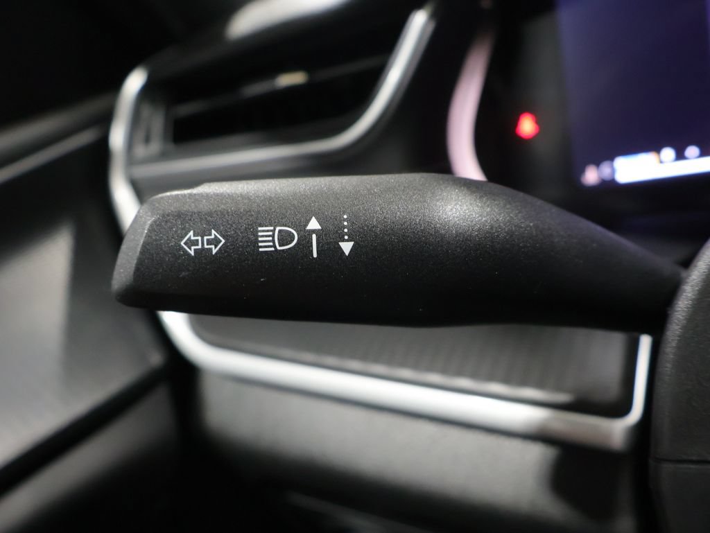 Used 2025 Jeep Grand Cherokee L Altitude AWD/4WD image 35