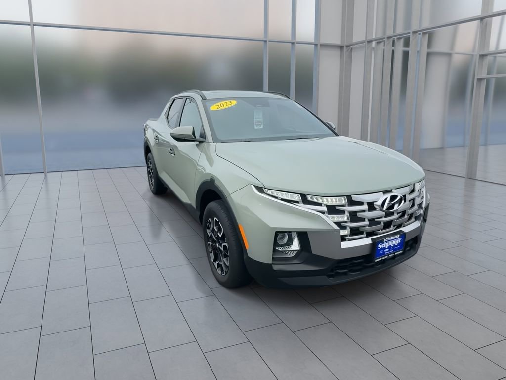 Used 2023 Hyundai Santa Cruz SEL w/ Activity Package AWD/4WD image 2