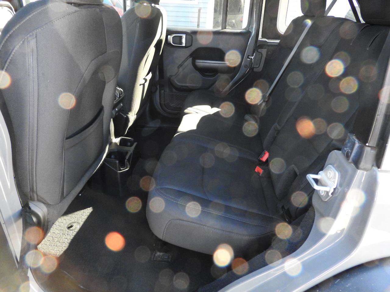 Used 2020 Jeep Wrangler Unlimited Sport image 9