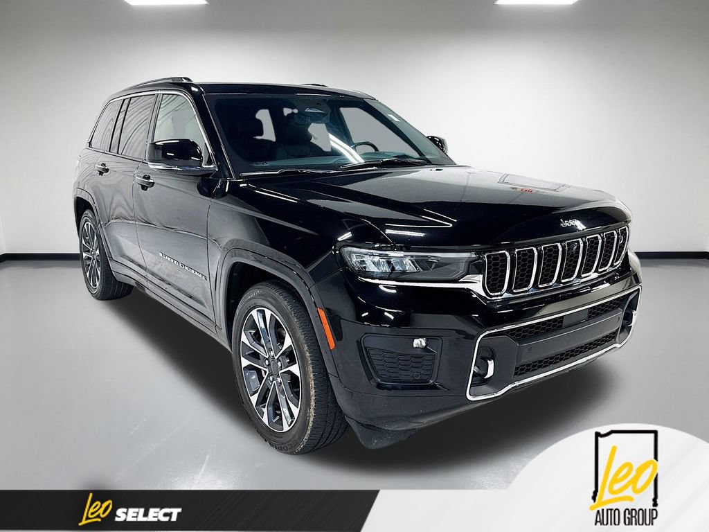 Used 2023 Jeep Grand Cherokee Overland w/ Adv Protech Group III AWD/4WD image 5
