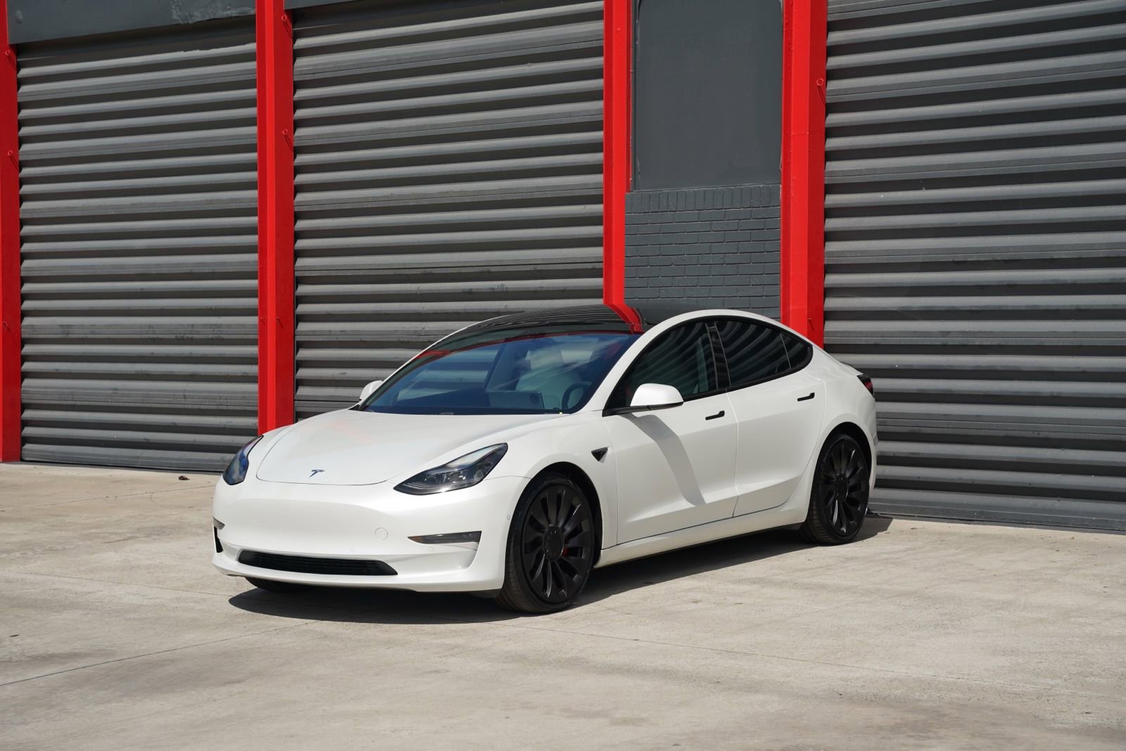 Used 2021 Tesla Model 3 Performance AWD/4WD image 1