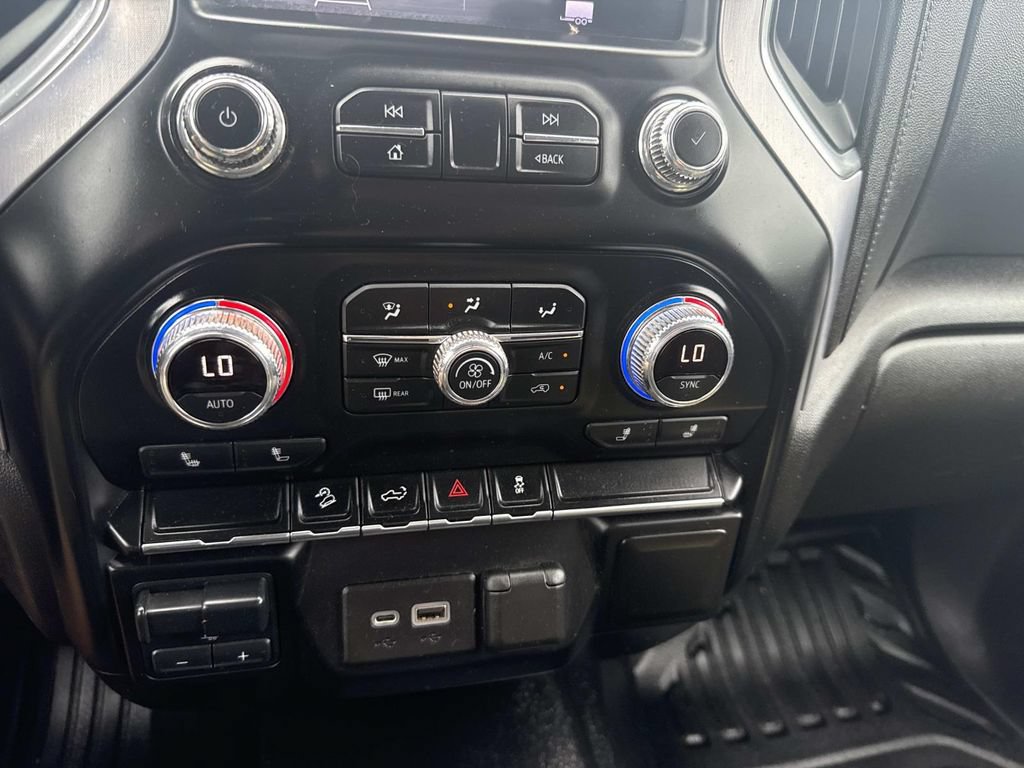 Used 2020 GMC Sierra 2500 SLE w/ SLE Value Package; AWD/4WD image 23