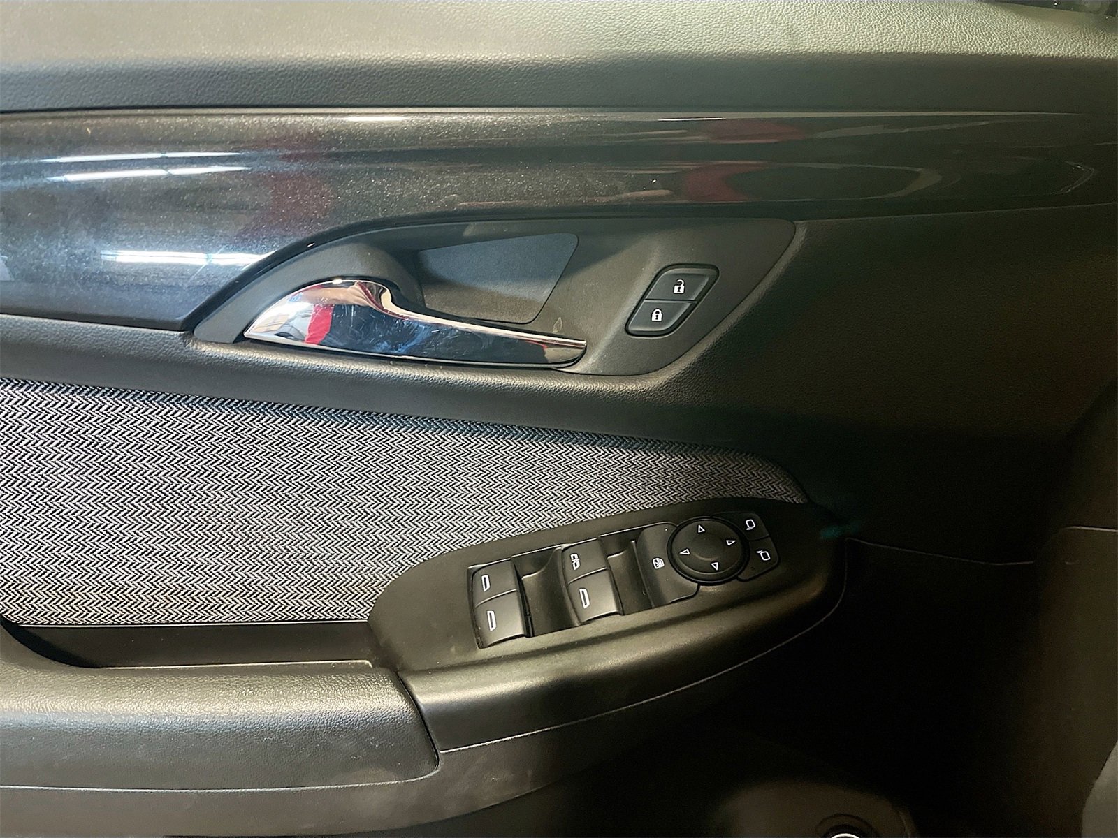 Used 2024 Chevrolet TrailBlazer LT w/ Convenience Package image 17