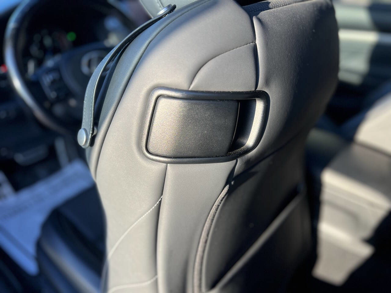 Used 2016 Lexus RC 200t image 13