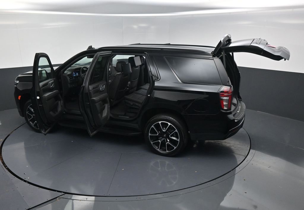 Used 2024 Chevrolet Tahoe RST w/ Luxury Package image 23