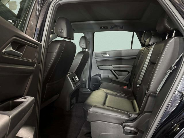 Used 2020 Volkswagen Atlas Cross Sport SEL image 23