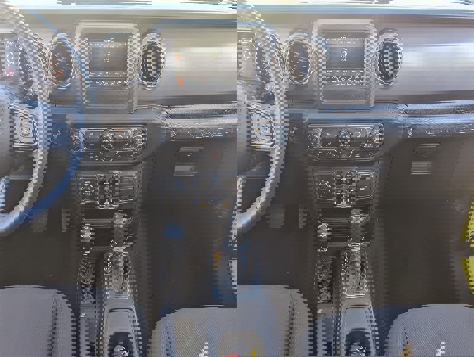 Used 2023 Jeep Wrangler Sport S image 18