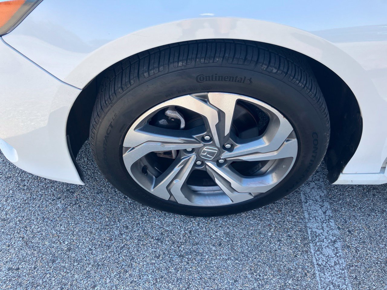 Used 2020 Honda Accord EX-L image 11