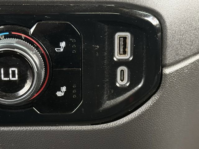 Used 2024 Chevrolet Silverado 1500 LT RWD image 22