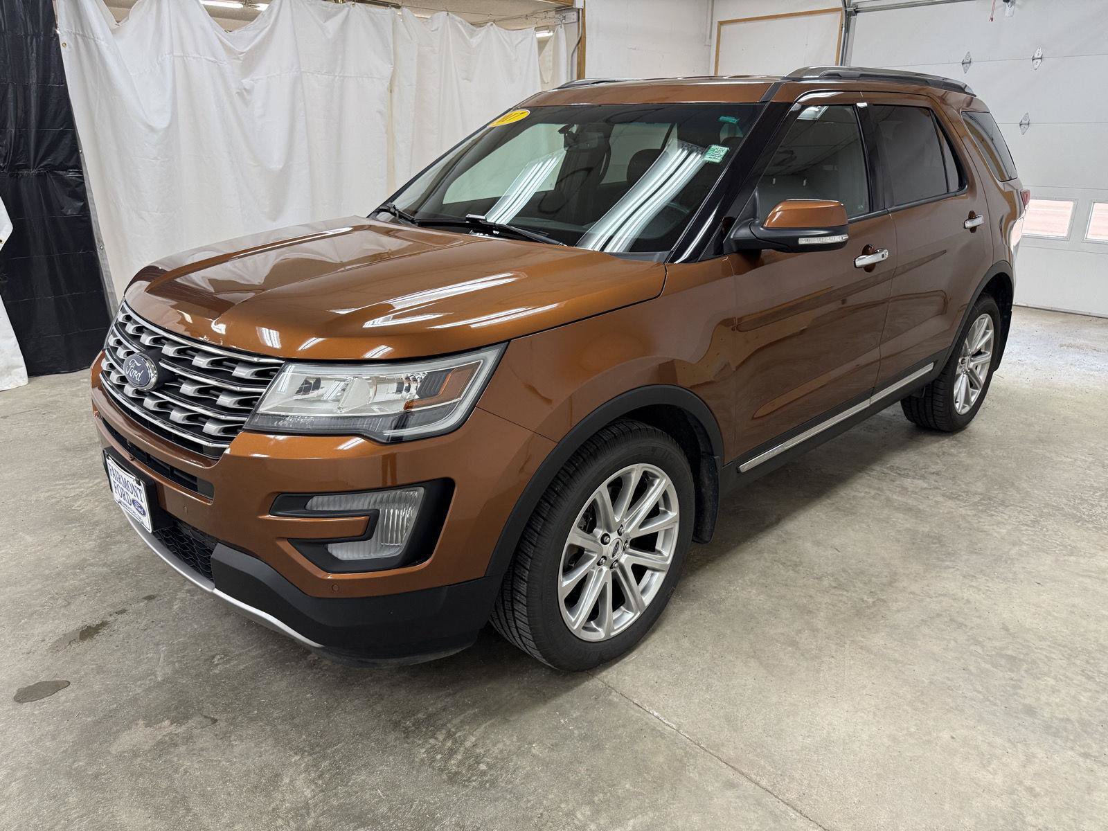 Used 2017 Ford Explorer Limited AWD/4WD image 4