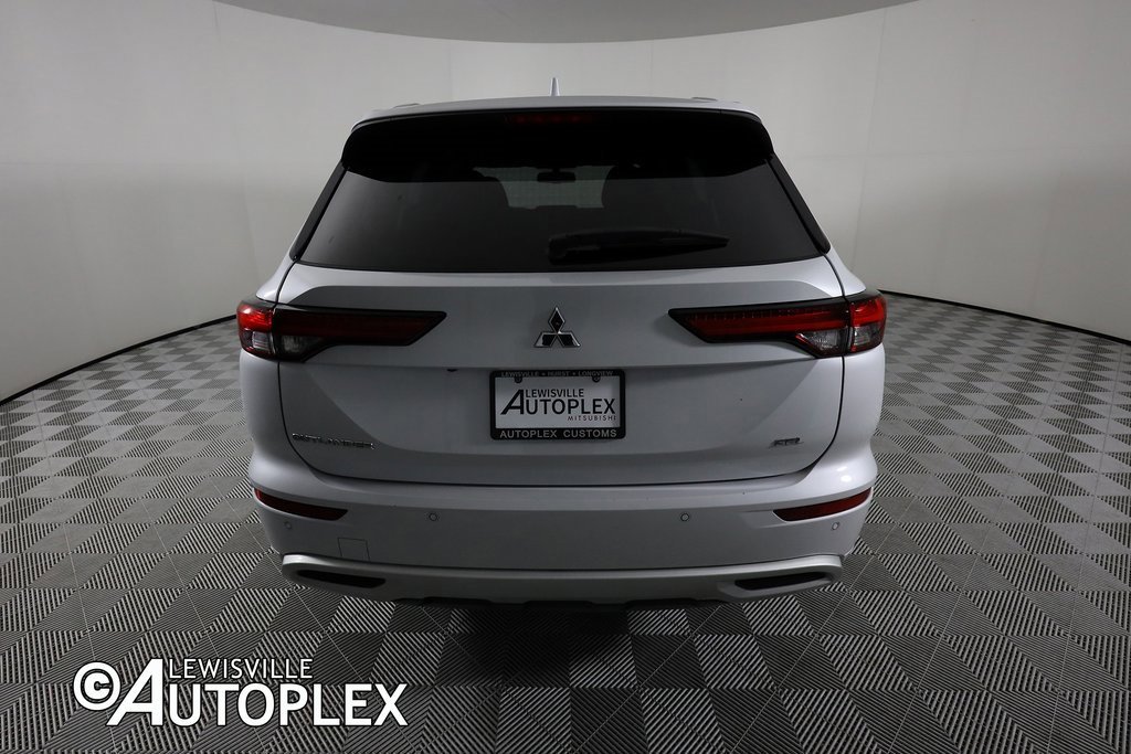 Used 2022 Mitsubishi Outlander SEL image 6