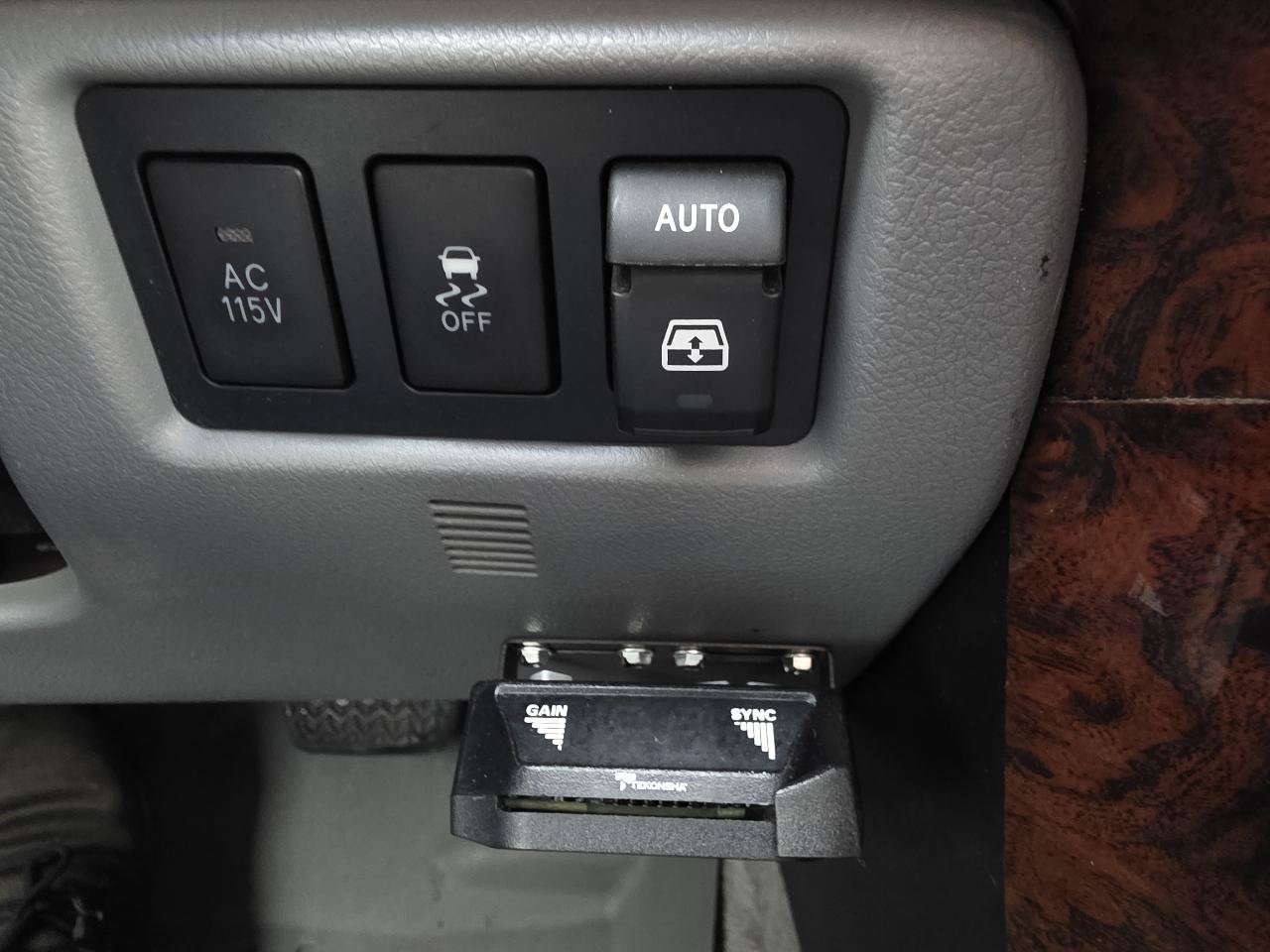 Used 2008 Toyota Sequoia Limited AWD/4WD image 18