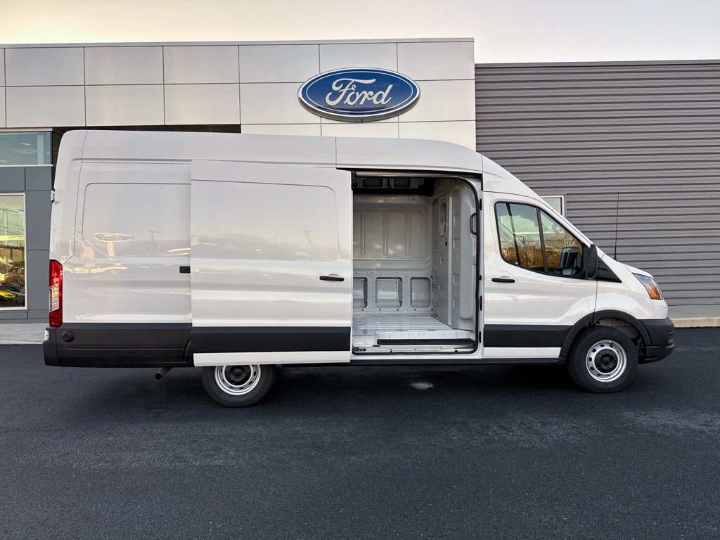 New 2026 Ford Transit 350 148 High Roof Extended RWD image 7