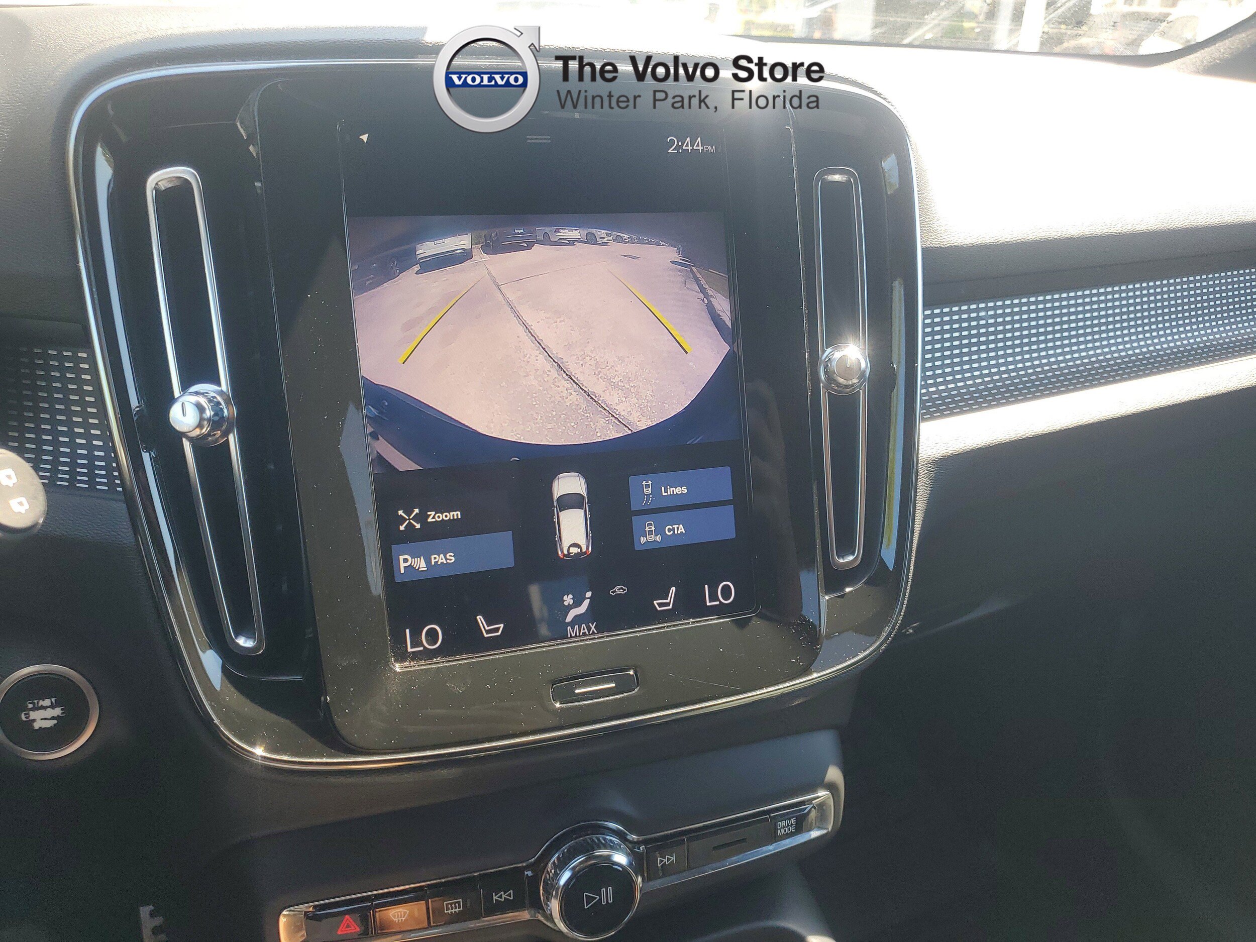 Used 2020 Volvo XC40 T5 R-Design AWD/4WD image 22