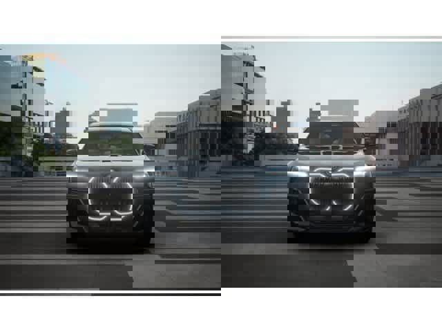 New 2026 BMW 760i xDrive w/ Executive Package image 3