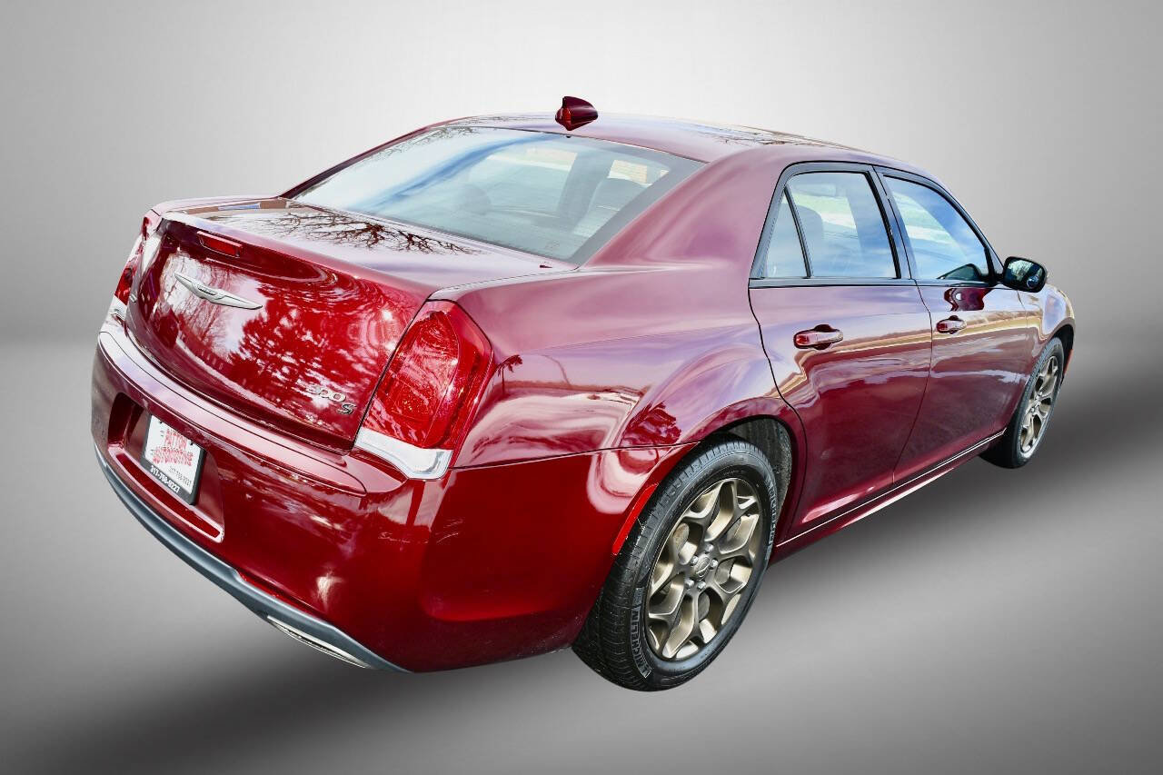 Used 2018 Chrysler 300 S w/ 300S Alloy Package image 7