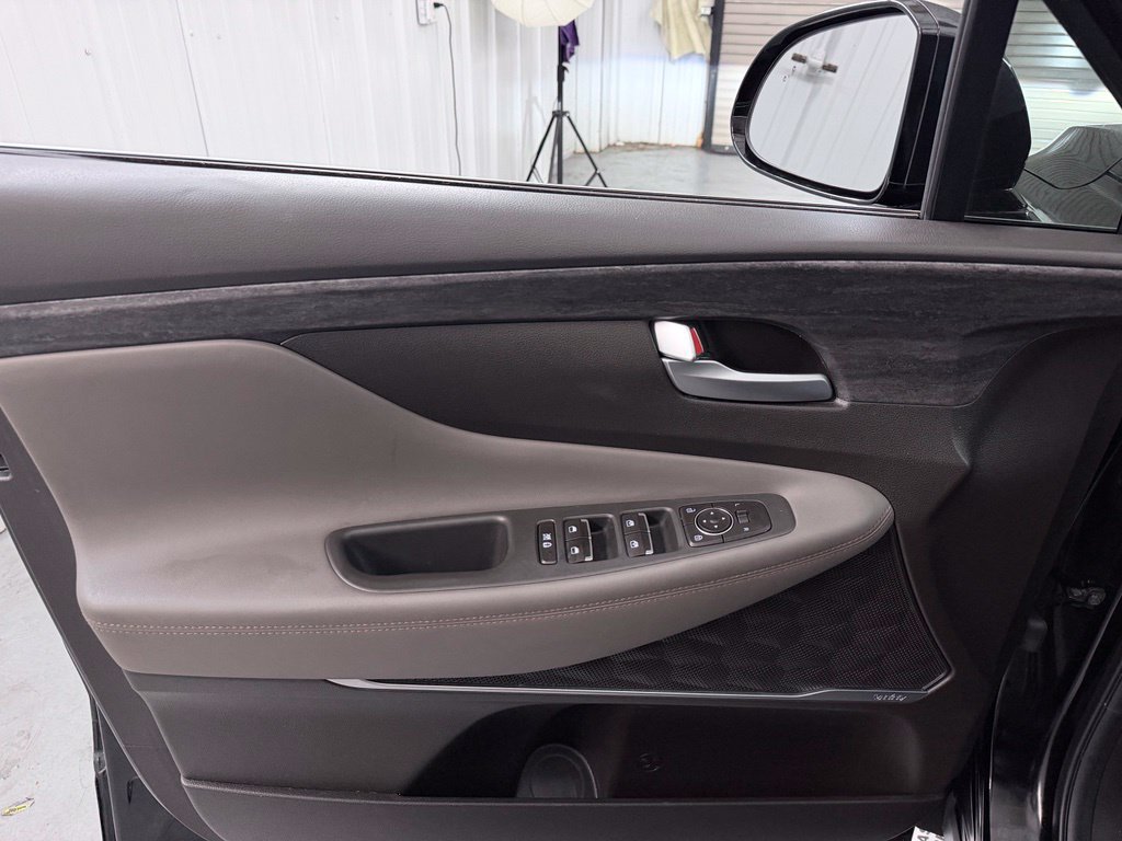 Used 2020 Hyundai Santa Fe SEL FWD image 12