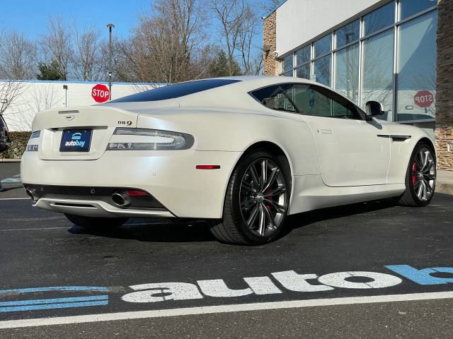 Used 2015 Aston Martin DB9 Coupe RWD image 49
