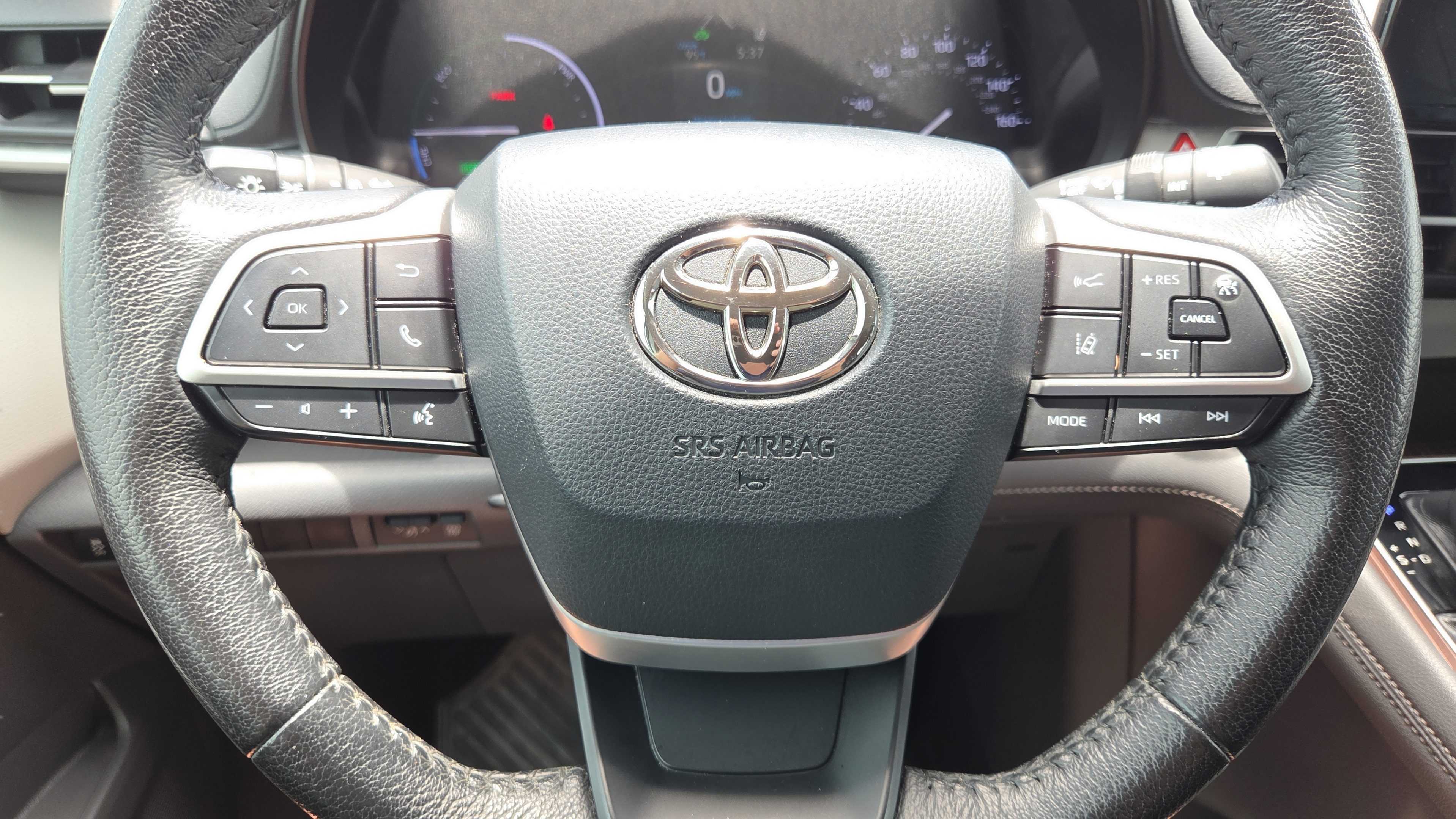 Certified 2021 Toyota Sienna XLE FWD image 27