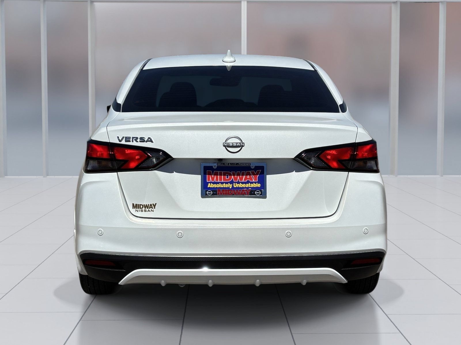 Used 2025 Nissan Versa SV w/ Trunk Package FWD image 5