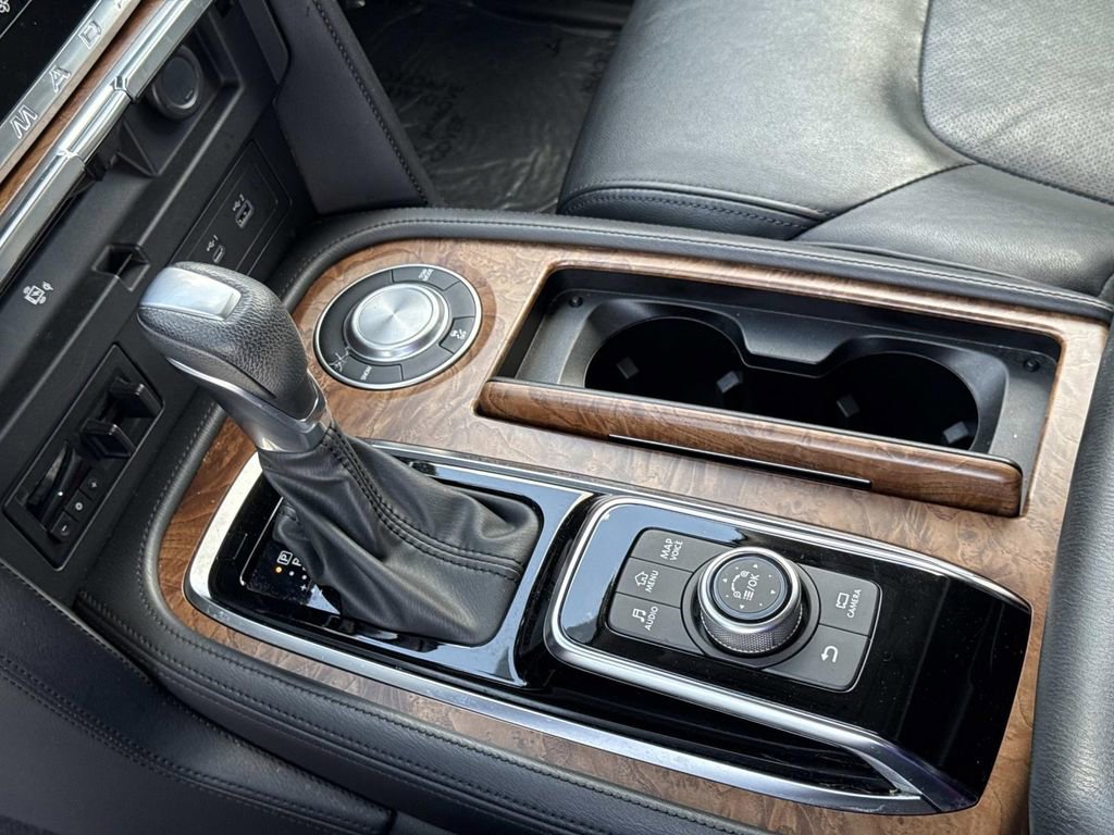Certified 2022 Nissan Armada SL RWD image 29