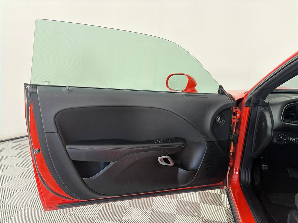 Used 2022 Dodge Challenger GT RWD image 10