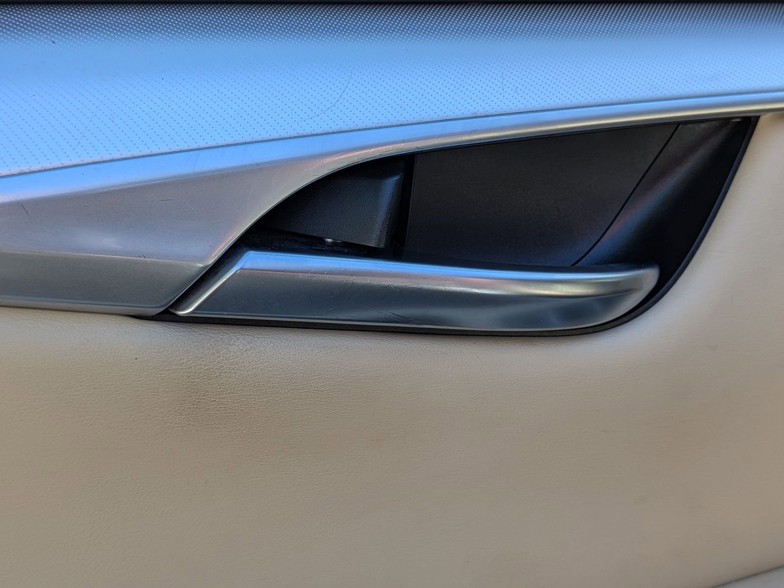 Used 2019 INFINITI QX50 Essential w/ Premium Heat Package AWD/4WD image 13