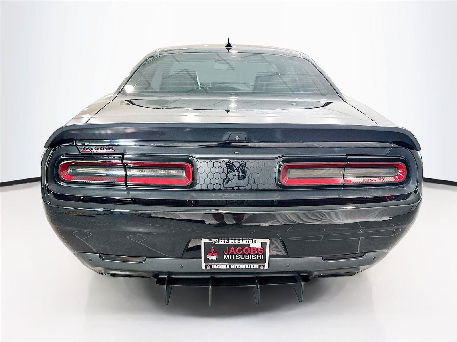Used 2016 Dodge Challenger R/T Scat Pack RWD image 24