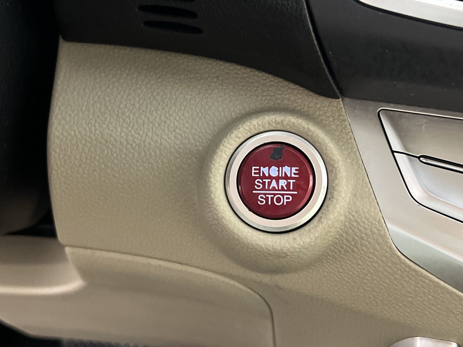 Used 2014 Honda Accord EX image 33
