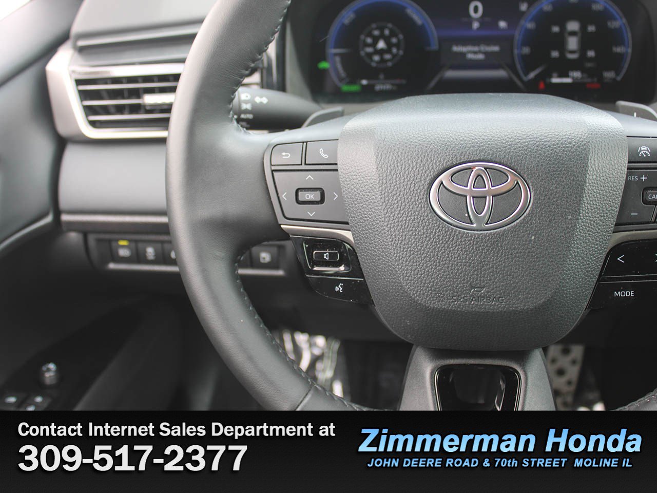 Used 2025 Toyota Camry XSE FWD image 12