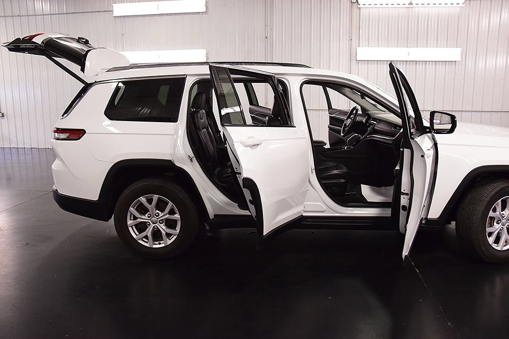 Used 2021 Jeep Grand Cherokee L Limited AWD/4WD image 33