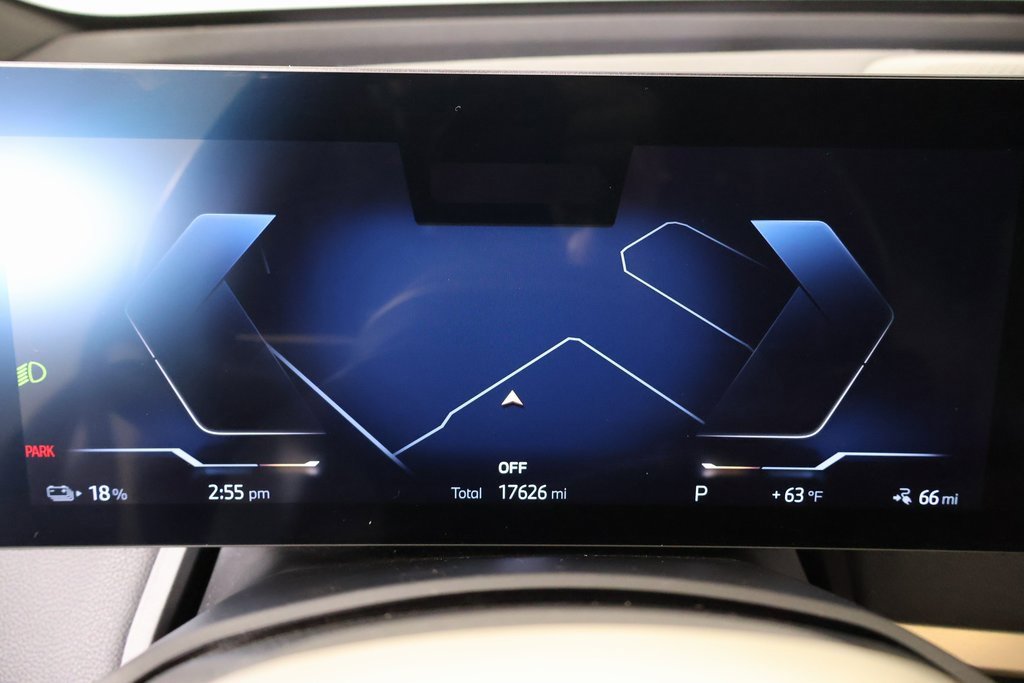 Used 2024 BMW iX xDrive50 w/ Sport Package image 4