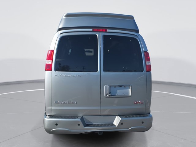 Used 2023 GMC Savana 2500 image 4