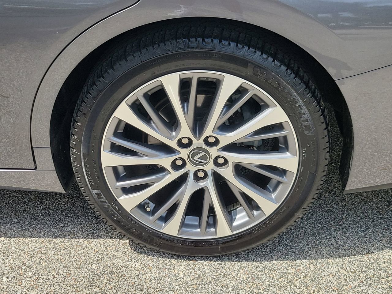 Used 2021 Lexus ES 350 w/ Premium Package image 5