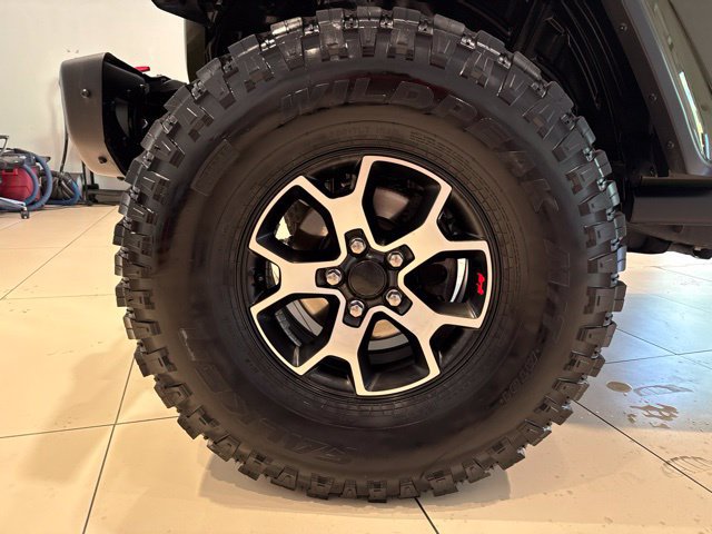 Used 2021 Jeep Wrangler Unlimited Rubicon AWD/4WD image 9