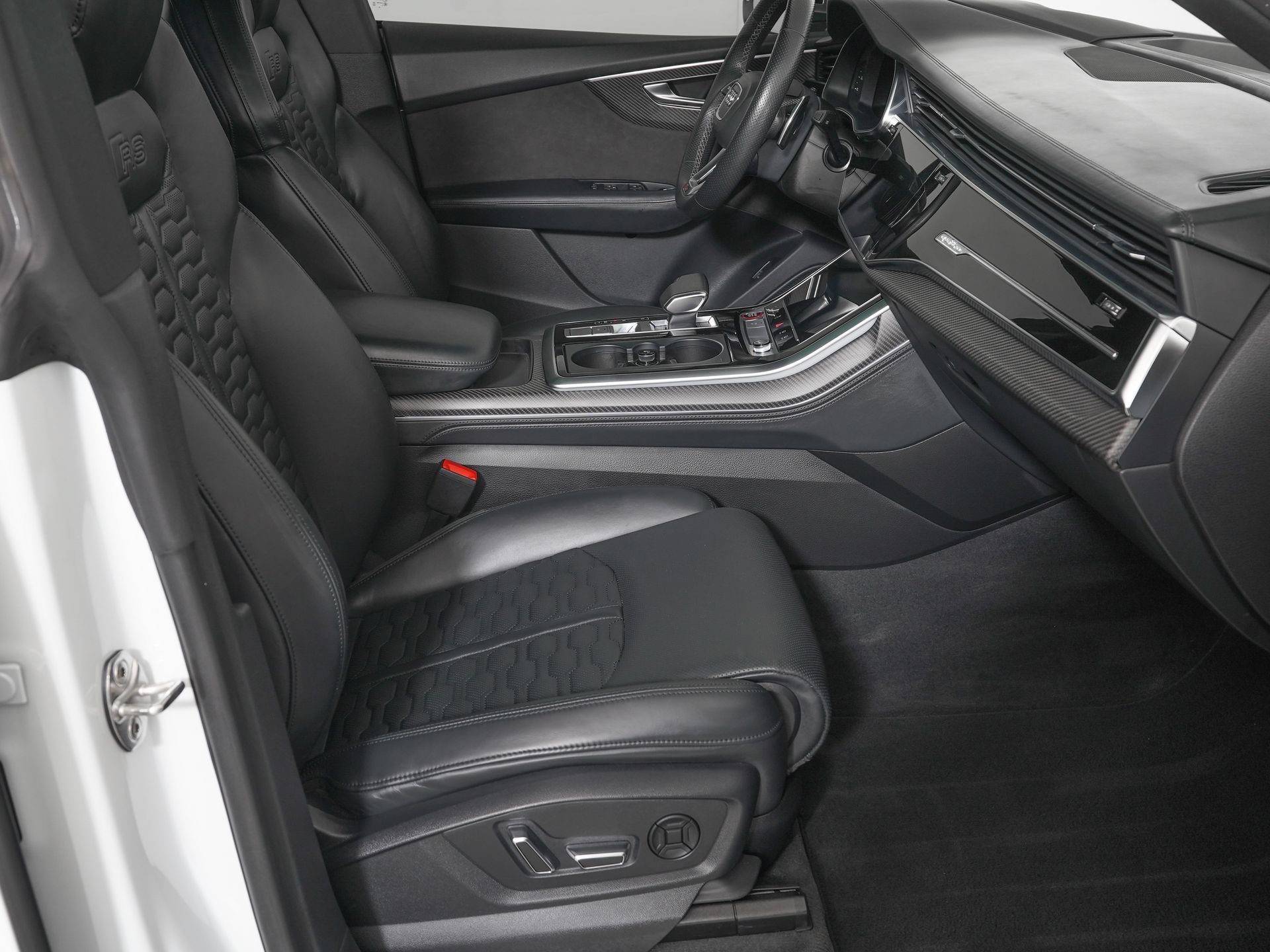 Used 2022 Audi RS Q8 AWD/4WD image 8