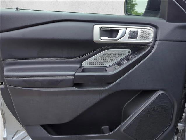 Used 2020 Ford Explorer ST w/ ST Street Pack image 8