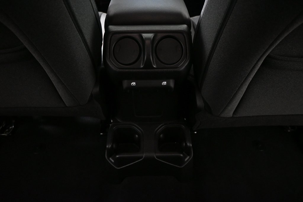 Used 2025 Jeep Gladiator Sport image 15